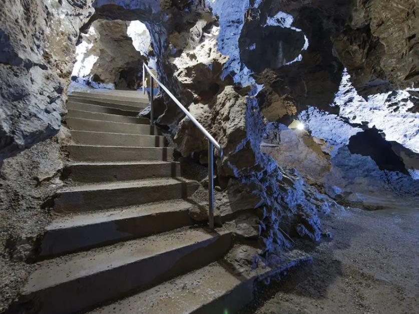 Waldhotel Tropfsteinhöhle