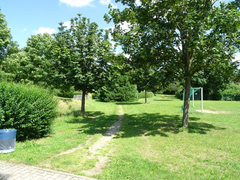 viel Grün