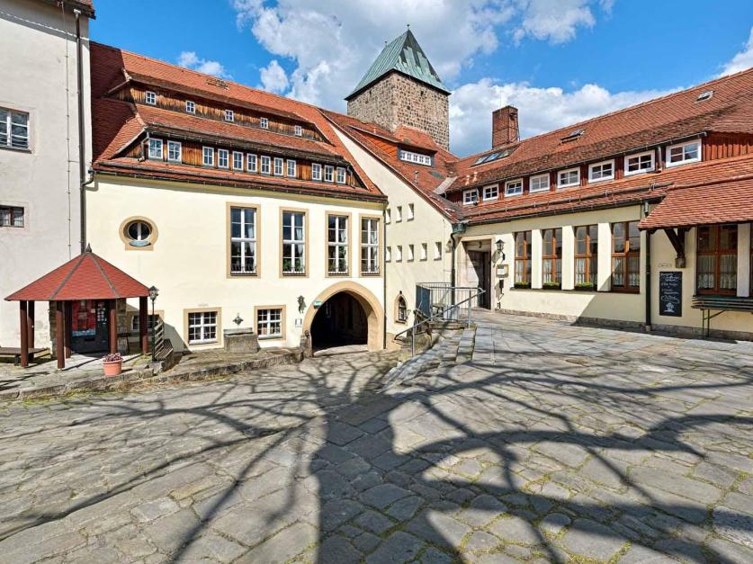 Burghof © Achim Meurer