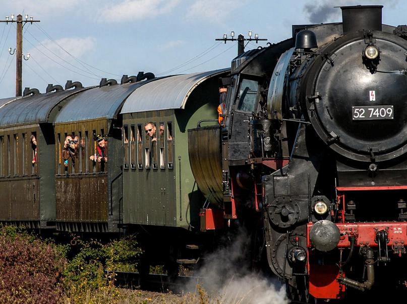 https://eisenbahnmuseum-neustadt.de