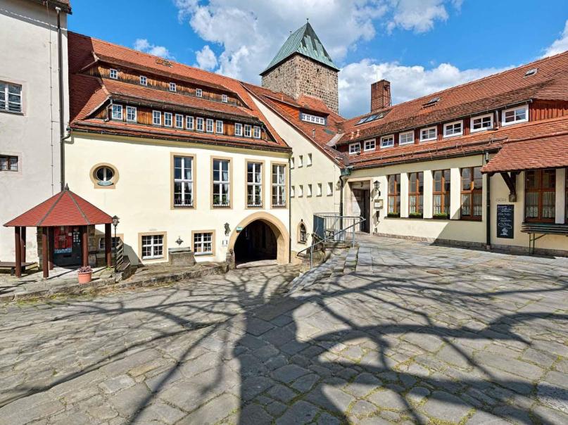 Burghof © Achim Meurer