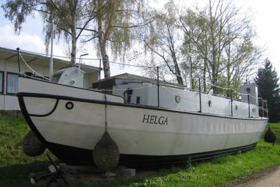 Hausboot Helga mit eigener Kombüse
