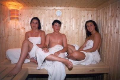Dampfbad u. Sauna zum Relaxen