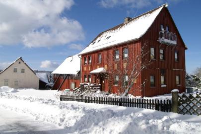 Hans-Asmussen-Haus im Winter
