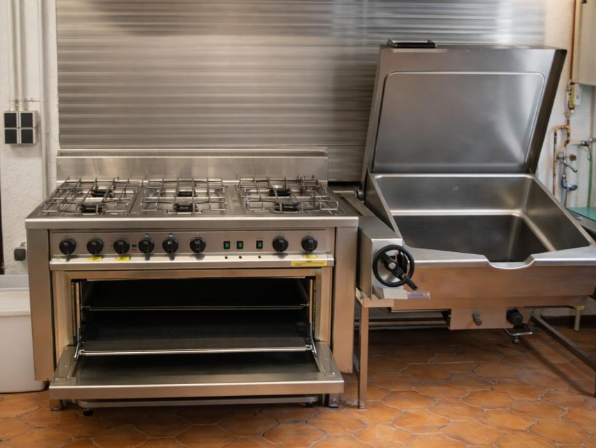 Gasherd und Kippbräter