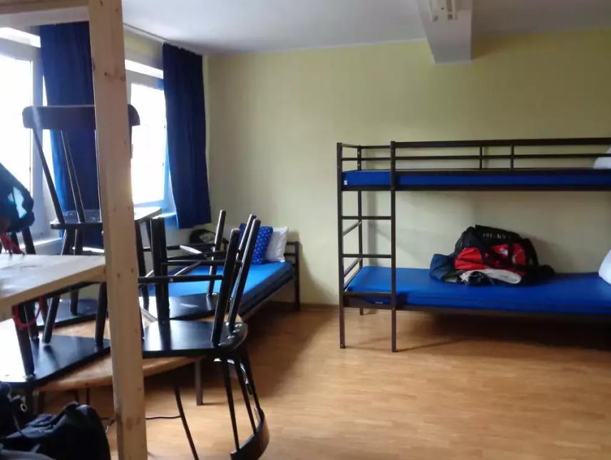 5 Bett Zimmer