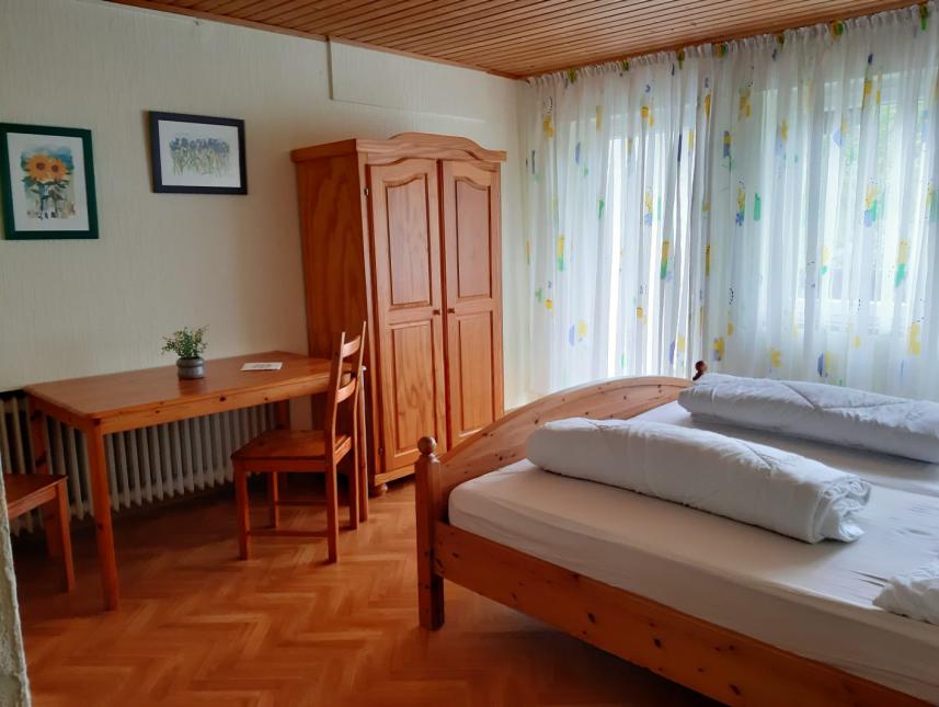 Schlafzimmer 2 mit Doppelbett