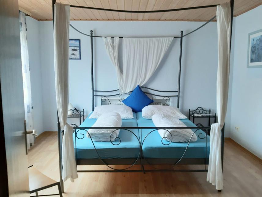 Schlafzimmer 3 mit Doppelbett