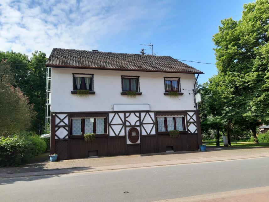 Parkplatz beim Haus für bis zu 5 PKW's