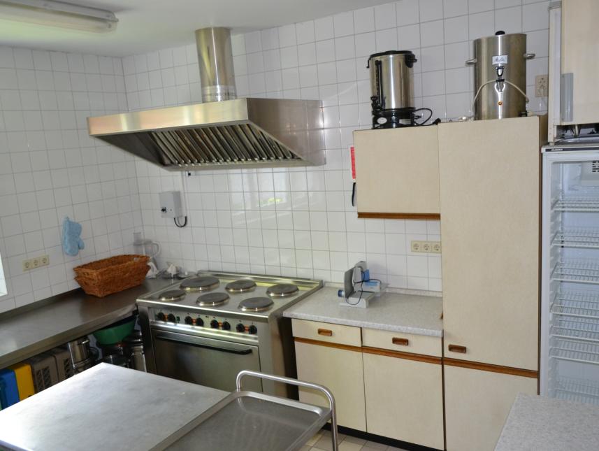 Küche großer Gruppenraum