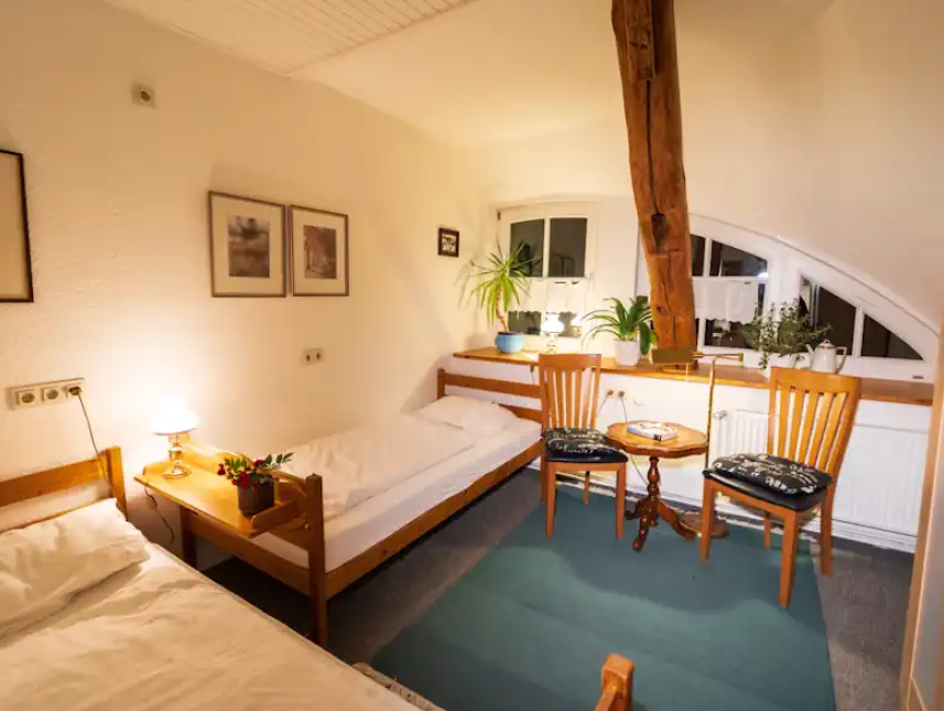 2 Bett Zimmer