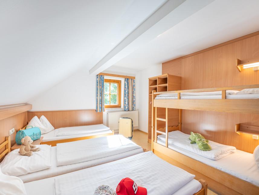Familienzimmer 25