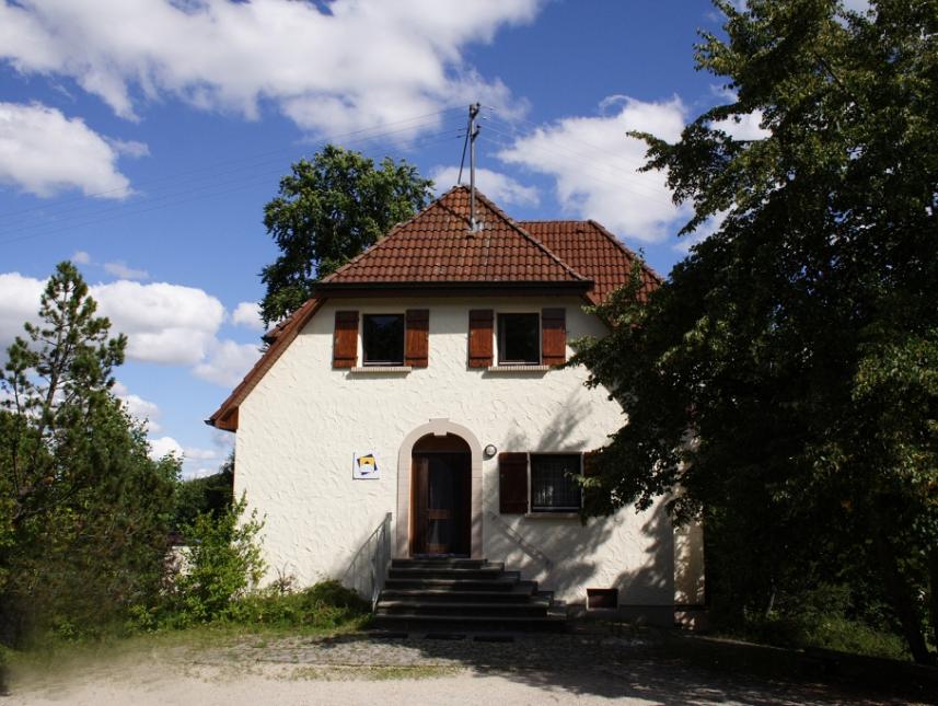 Freizeitheim Haus Schönbühl - Vorderansicht