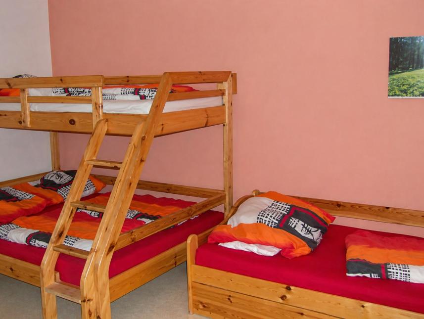 Zimmer im Feriendorf 3