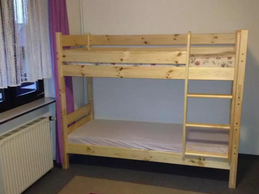 Etagenbett für 2 Personen