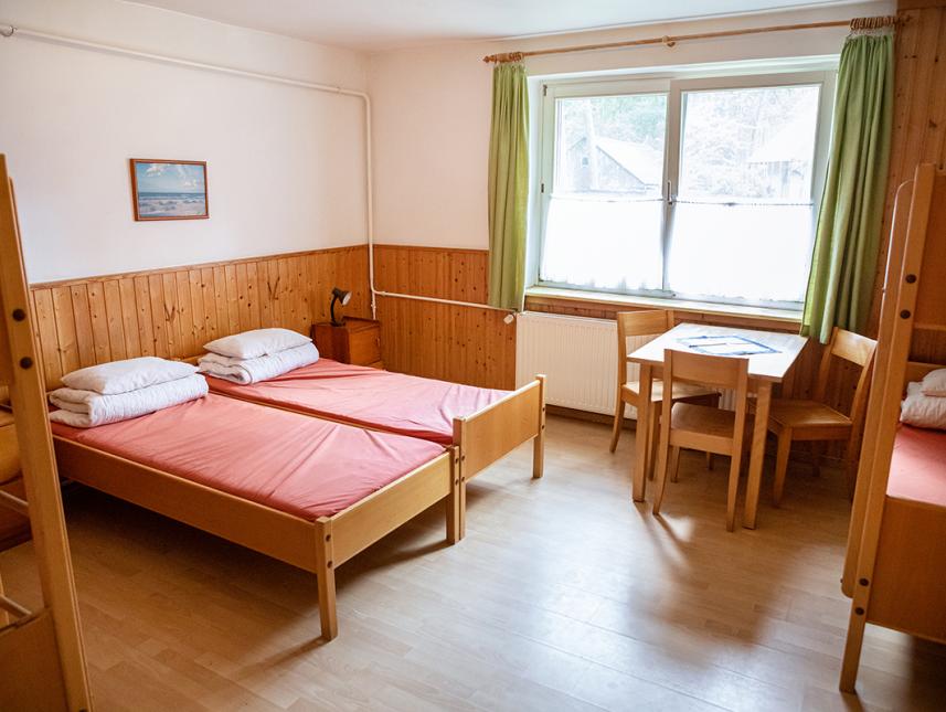 Zimmer in Gruppenunterkunft