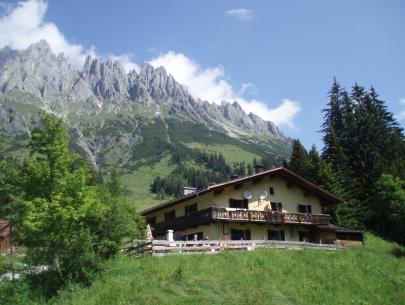 Selbstversorger Hütte Berghof am Hochkönig - 45 Betten in 11 Zimmern