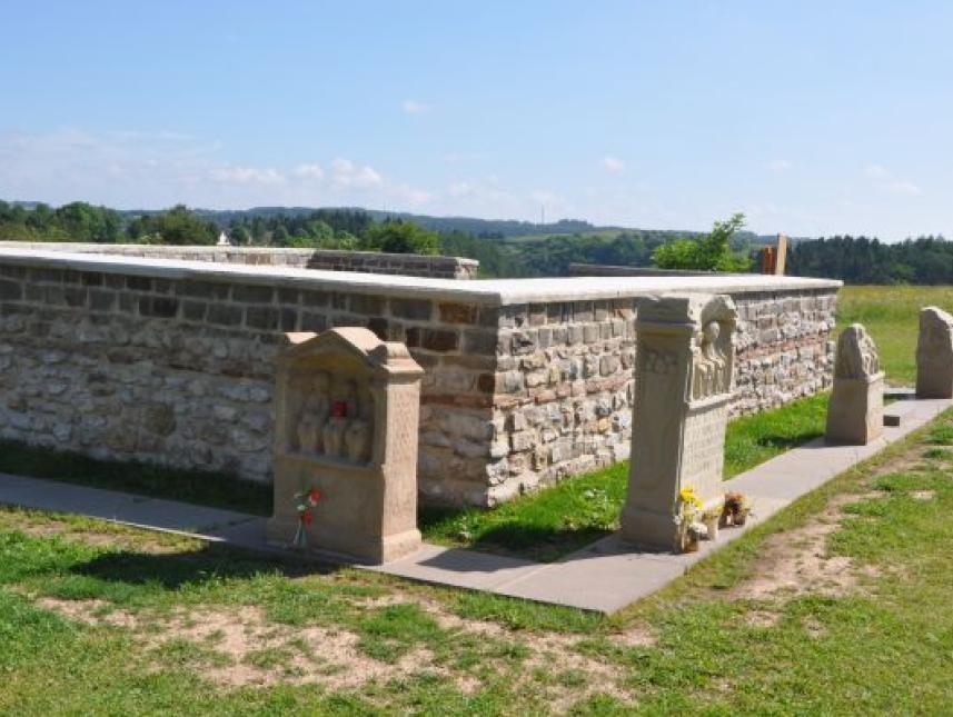 Matronenheiligtum im Archäologischen Landschaftspark Nettersheim