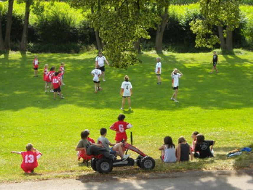 Fußballspielfeld