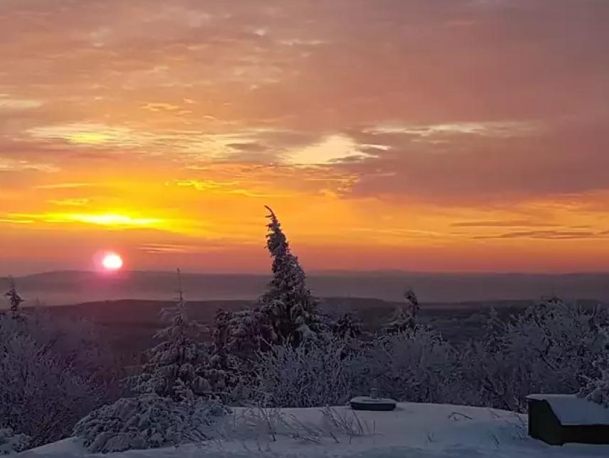 Das Bett mit Sonnenaufgang