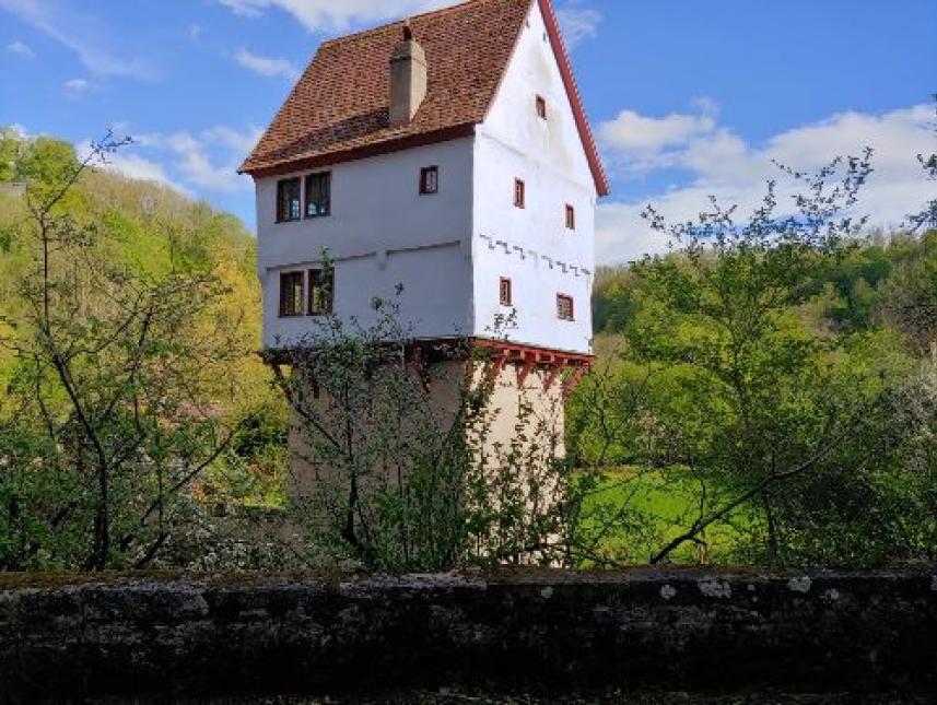 Das Topplerschlösschen gegenüber der Fuchsmühle