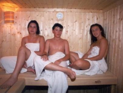 Dampfbad u. Sauna zum Relaxen