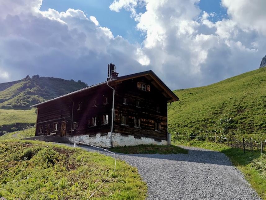 Außenansicht Hütte