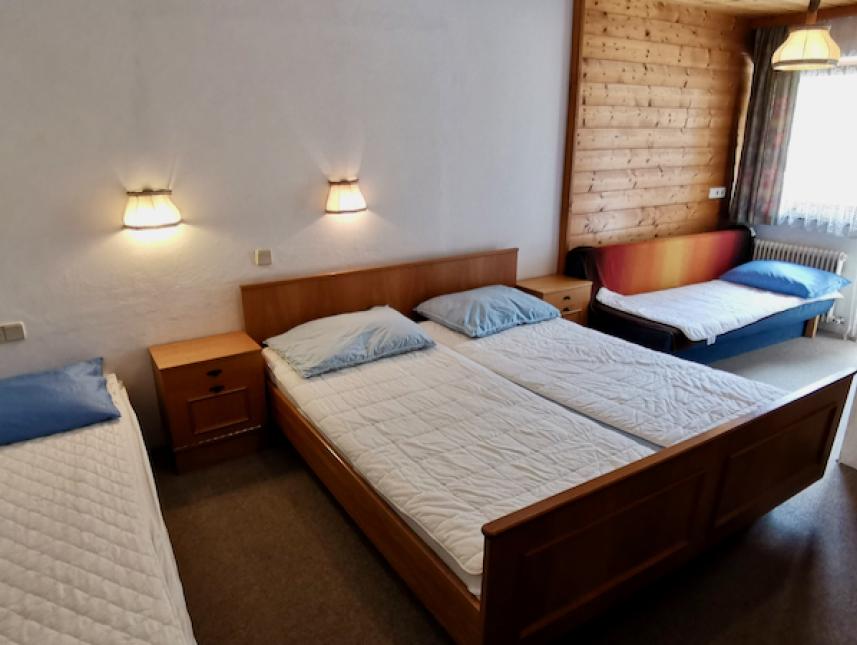 4-Bettzimmer