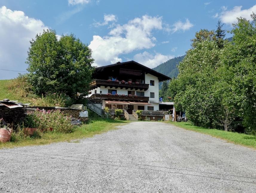 Außenansicht Hütte