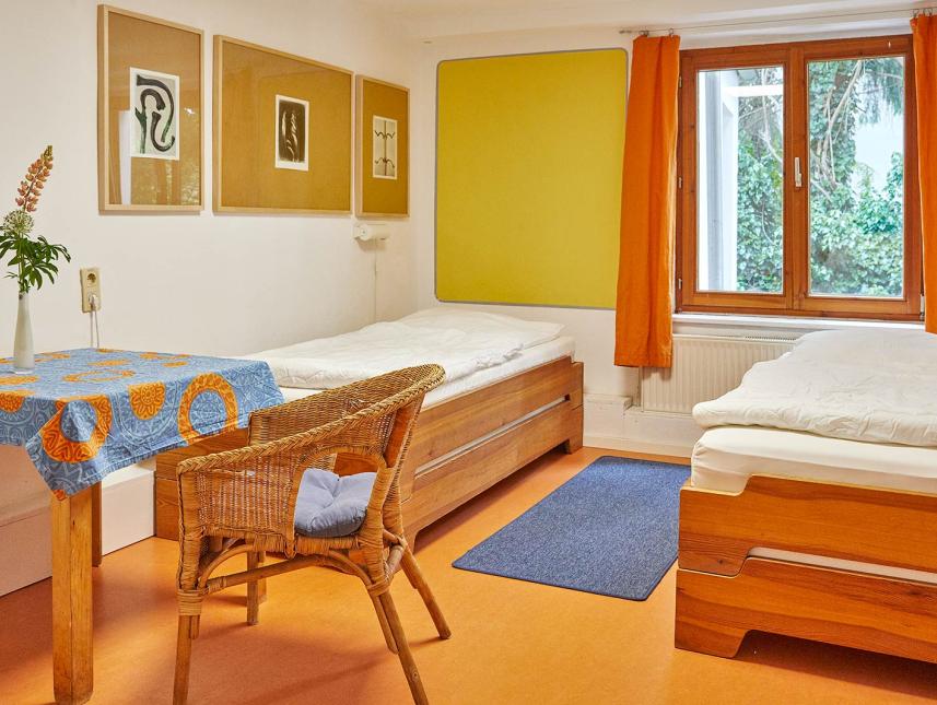 Zimmer 6 mit 2 Betten