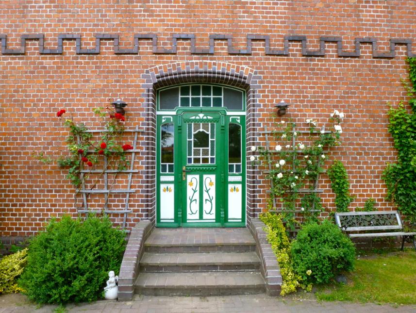 DAS Gruppenhaus an der Elbe