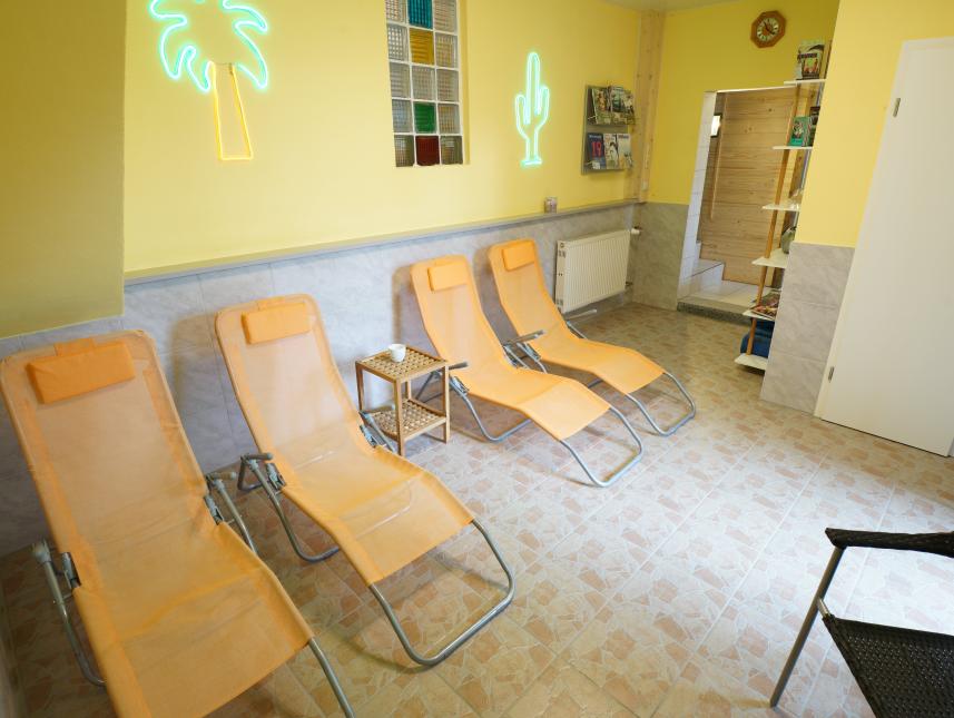 Relaxraum an der Sauna