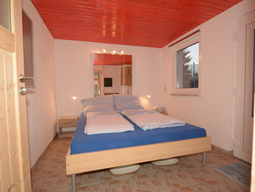 Doppelzimmer mit Ehebett