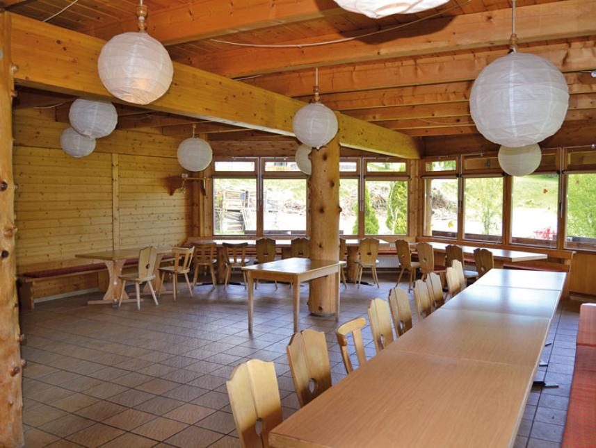 Großer Speise- und Aufenthaltsraum Großer Speise- und Aufenthaltsraum