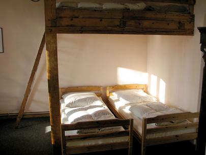 4-Bett-Zimmer mit Hochbett