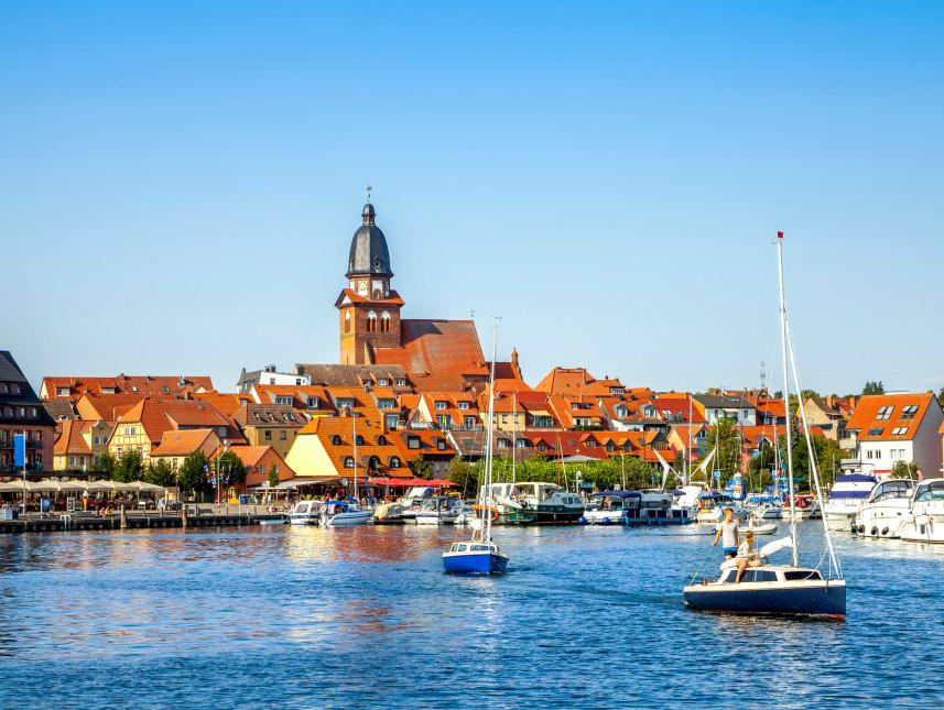 Waren (Müritz) im Zentrum der Mecklenburgischen Seenplatte