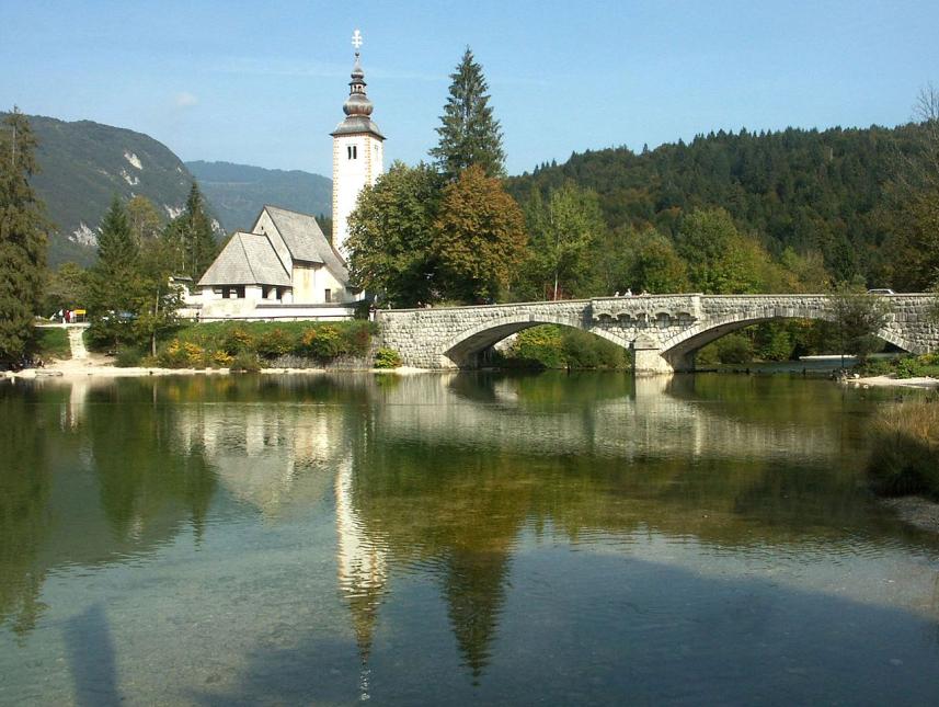 Bohinjsko jezero im Nationalpark Triglav