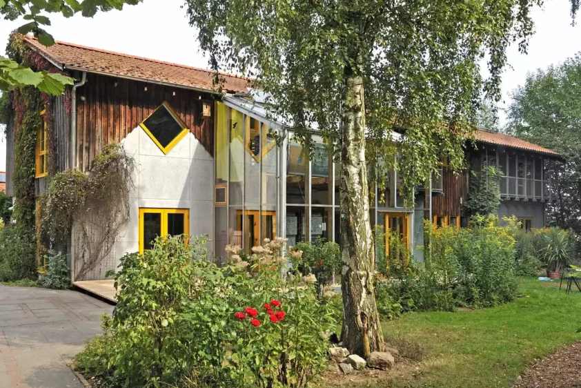 Unser Gästehaus ist ein Niedrigenergie-Gebäude