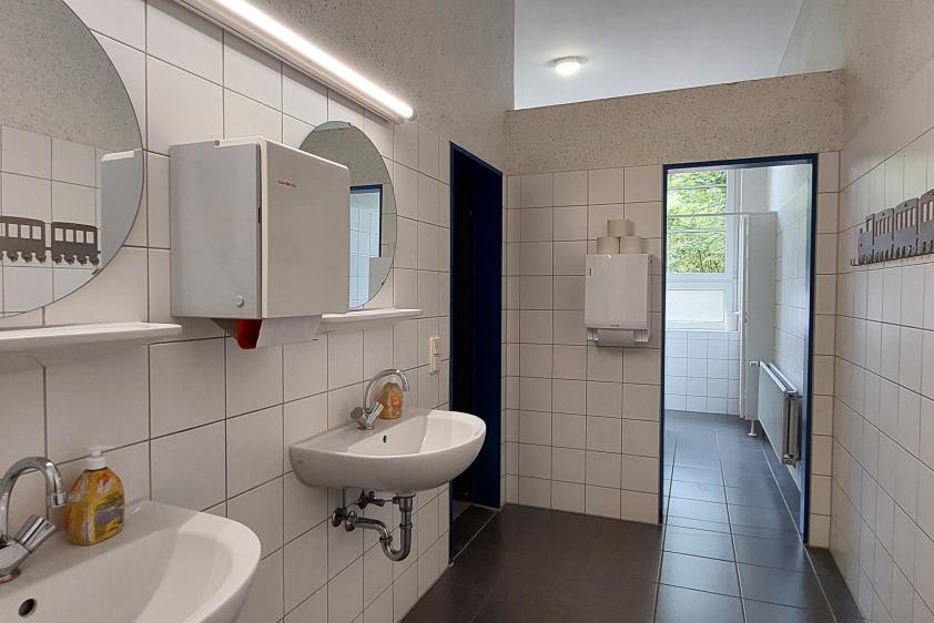 Gemeinschaftsbad Herren/Jungen