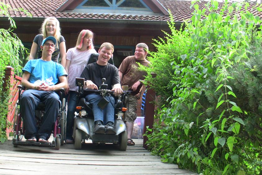 Reisegruppe(n) mit Handicap im Waldheim am Brahmsee