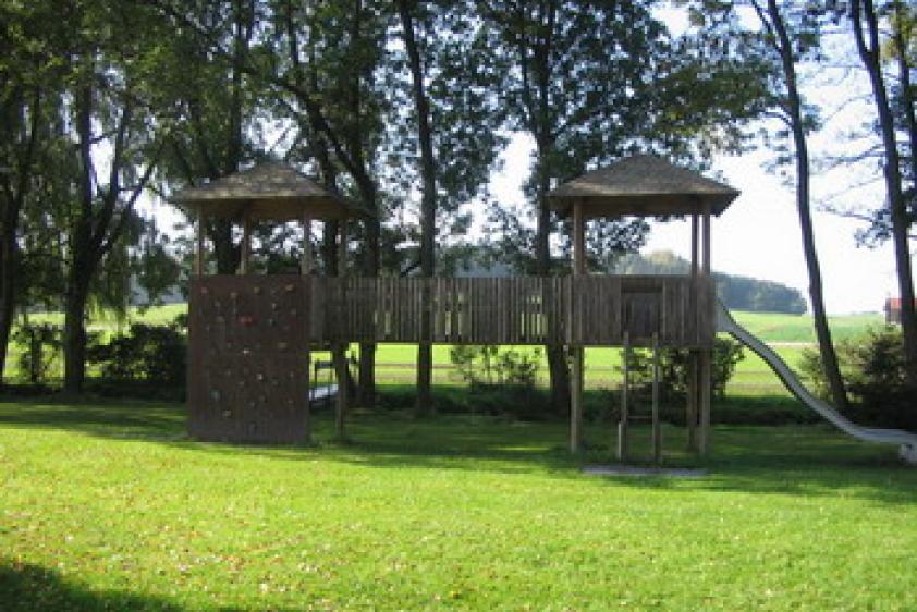 Spielturm