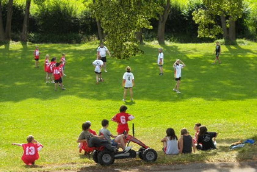 Fußballspielfeld