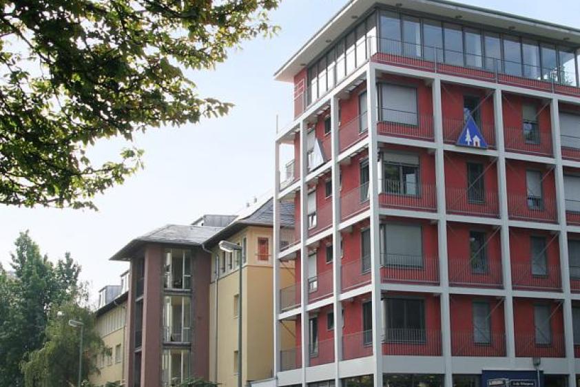 Der rote Turm