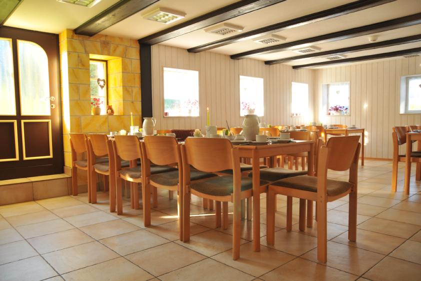 Speisesaal im Umgebhindehaus-Landhaus