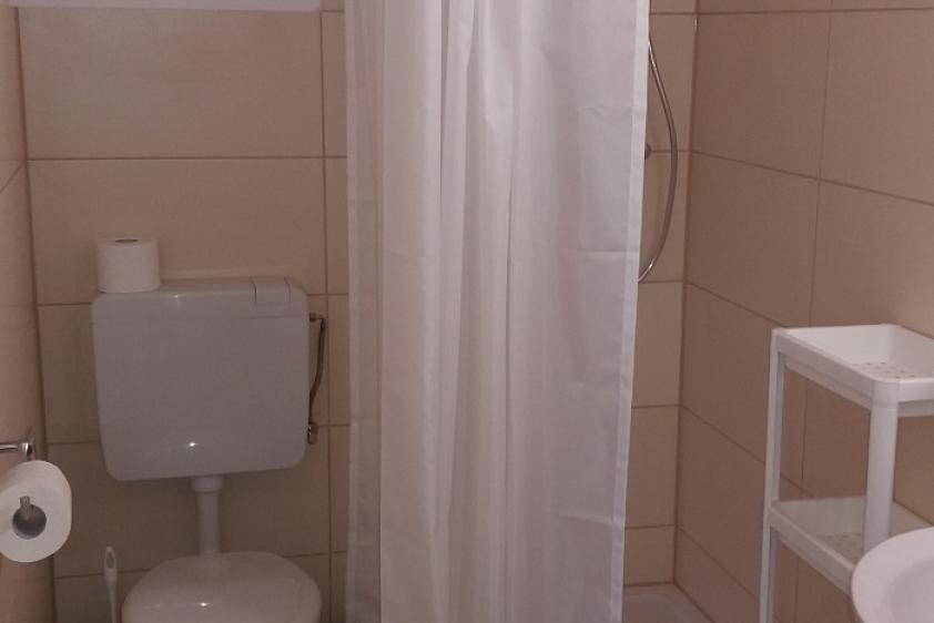 Gemeinschaftsbad für 2 Schlafräume