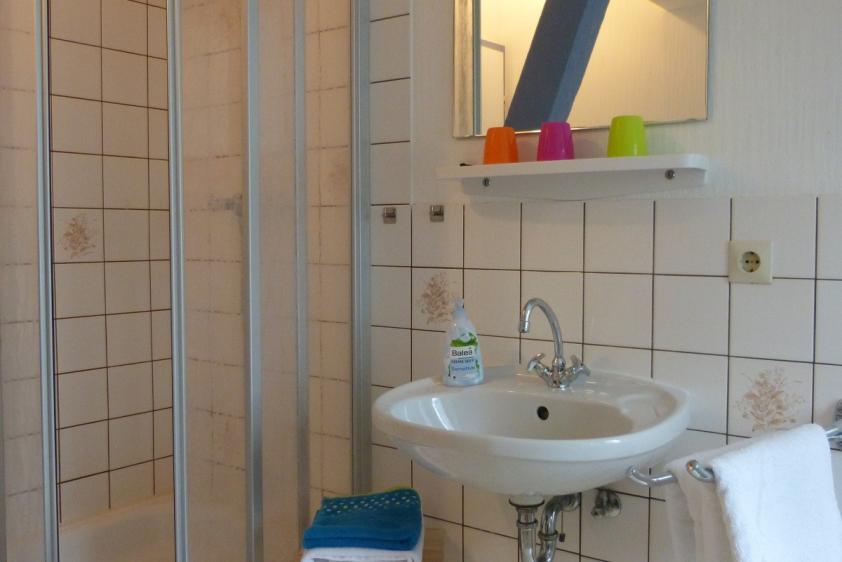 Gemeinschaftsbad für 2 Schlafräume