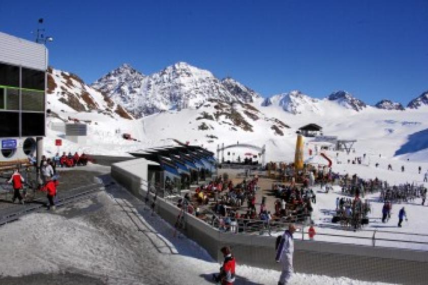 Der Pitztaler Gletscher mit Schneegarantie