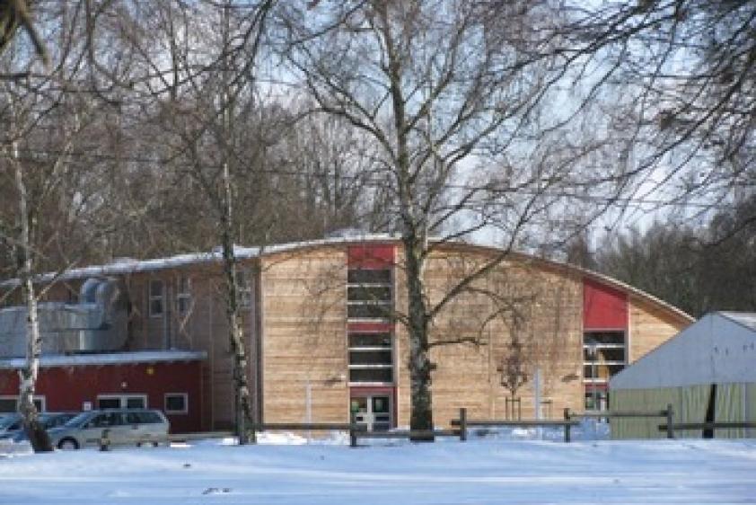 Mehrzweckhalle