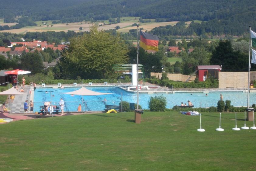 Freibad nebenan