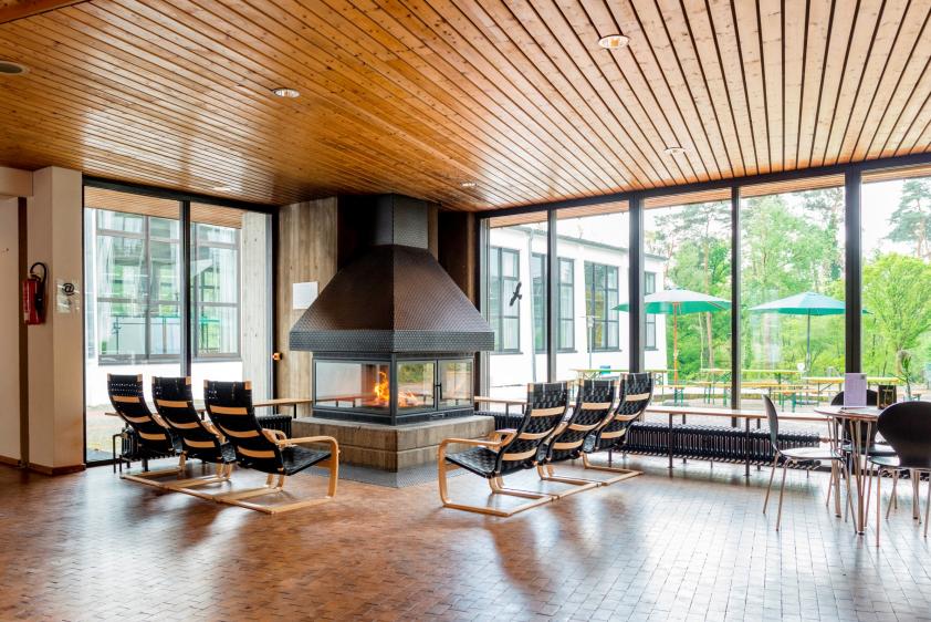 Foyer vom Haus Neuland - mit Kaminecke